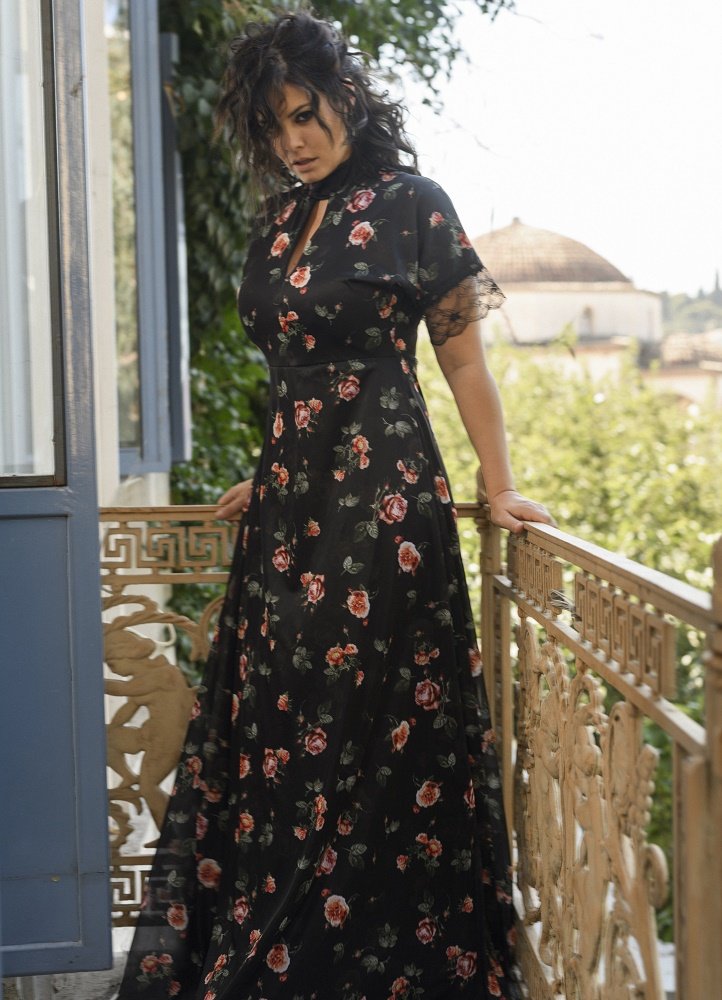 μάξι φλοράλ φόρεμα με λεπτομέρειες δαντέλας by Maria Korinthiou Collection  - Parizianista.gr